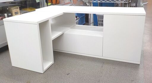 伸縮タイプ テレビ台 イリゼ 幅95～142㎝ ホワイト 32型まで対応 TV台 TVボード 西岡店