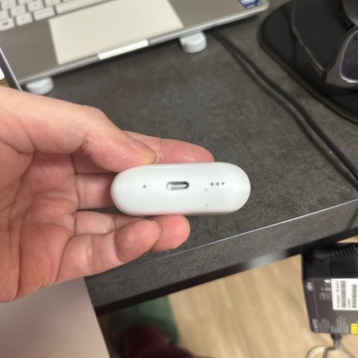 AirPodsMac純正イヤホンほぼ未使用