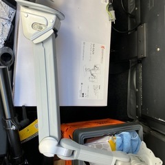 モニターとアームセットの画像