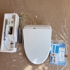 【美品】LIXIL　温水洗浄便座　型番:CW-RG10の画像