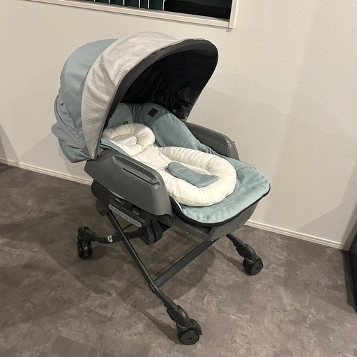 Combi ネムリラ　AUTO SWING BEDi Long