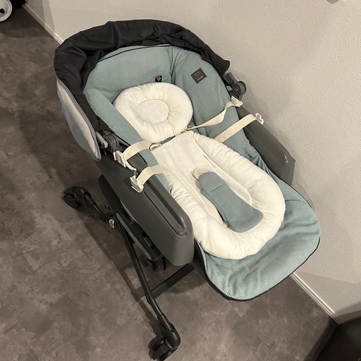 Combi ネムリラ　AUTO SWING BEDi Long