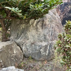 灯篭　　庭石などの画像