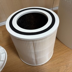 Amyneo 空気清浄機 20畳 空気質検知センサー オート運転モード 定時 静音 睡眠モード 花粉対策 ウイルス PM2.5 ほこり ペットの毛 タバコ清浄機 HEPAフィルター 集塵 脱臭 除菌 小型 床置き 卓上兼用 省エネ ホワイト AP005の画像