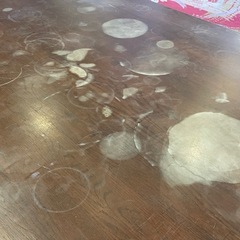 ⭐︎丈夫そうなテーブル机⭐︎の画像