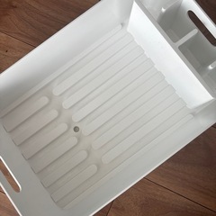 ニトリ　水切りバスケットの画像