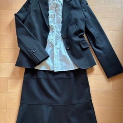 ロートレアモン ジャケット、スカート、ブラウス3点 ＋襟付きフリルブラウス1点の画像