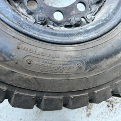 リフトタイヤ4本セットの画像