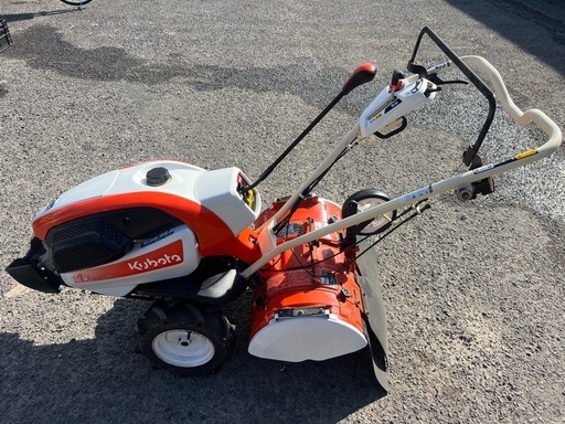 クボタ管理機　TRS700