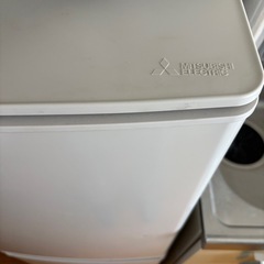 三菱 ノンフロン冷凍冷蔵庫 MR-P15G-W（146L）【2,000円】の画像