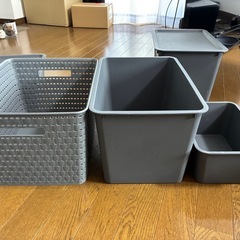 蓋付き収納ケースいろいろ①の画像
