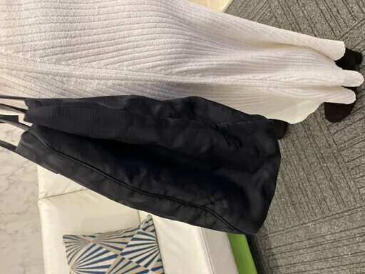 CHANEL シャネル ニュートラベルライン トートMM ナイロン ブラック シリアルシール有（7790702） トートバッグ