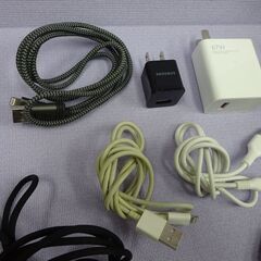 ( E-266 )USB ライトニングケーブル１０本 アダプタ２個 セット⑥パープルケーブルあり 中古 通電確認済みの画像