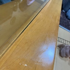 2/5処分しますガラステーブルの画像