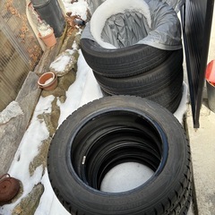 廃タイヤの画像