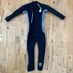 hele i waho ウエットスーツ 黒/青の画像