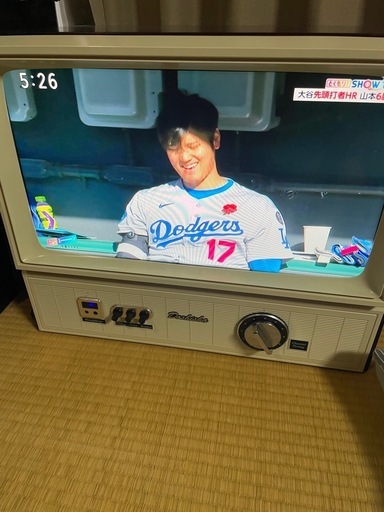 レトロ風テレビ