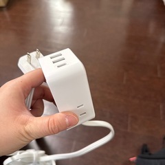 【美品・2025年購入】TESSAN 電源タップ USB-C付 延長コード 2mの画像