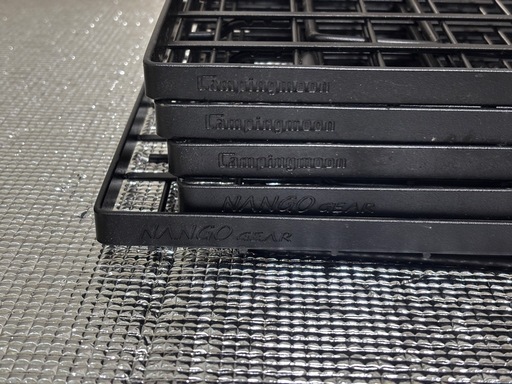キャンプ用品　フィールドラック