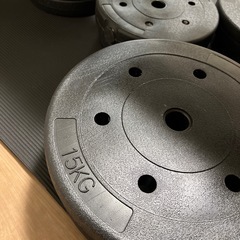 【美品】トレーニングベンチ バーベル・ウェイトプレート付き 80kgの画像