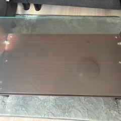 ダイニングテーブル
の画像