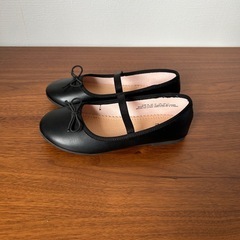 H&M 　フォーマルシューズ★リボン付き　18.5cm 卒園式・入学式用の画像
