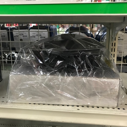 ジャングルジャングル貝塚店　柳宗理　南部鉄器　浅型　22cm ハンドル付き　2.45L 未使用　貝塚市　二色浜