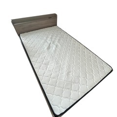 🉐ポケットコイルマットレス&ベッドフレーム　セミダブル　足なしベッドフレームの画像