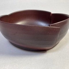 陶器 大鉢 置物の画像