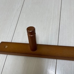 壁面に取り付けるハンガーラッの画像