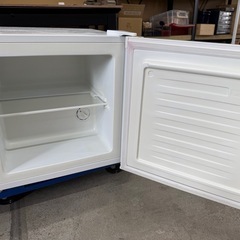 アイリスオーヤマ32L小型冷凍庫 PF-A32FD-W 2021年製 (プロハーツ