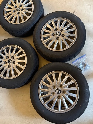 2024年製タイヤ
ホイール4本セット195/65R15