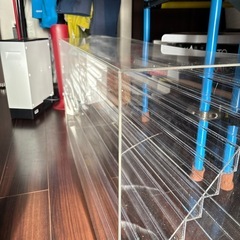 Nゲージ鉄道模型展示用アクリルケースひな壇式。の画像