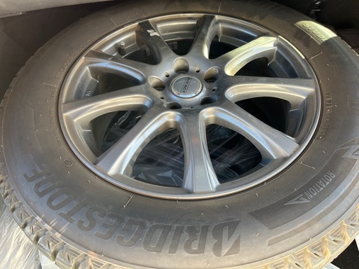 BRIDGESTONE スタッドレスタイヤ　ホイール付き