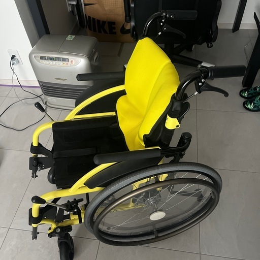 車イス（美品）