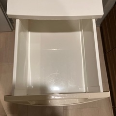 ベージュ　4段　プラスチック　衣類収納　ケースの画像