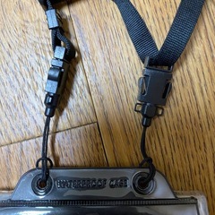 格安❗️スマホ用防水ケース￥300
の画像