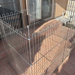◆大◆ペット用スチールサークル◆扉付き◆バラして収納できる◆犬用◆の画像