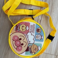 アンパンマンポシェットの画像