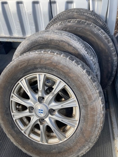 軽四ホイール145/R12スタッドレス付き