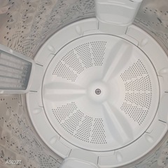 I 161 送料設置無料   アクア洗濯機　容量 8㌔ 　ガラスデザインの画像