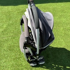 アップリカ　カルーンエアー グレーの画像