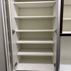 交渉中　食器棚の画像