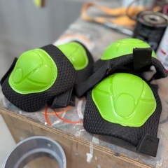 ヘルメット　プロテクターの画像