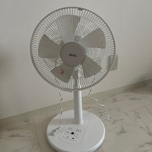 Jenix 扇風機 (輝) 真駒内の季節、空調家電《扇風機》の中古あげます