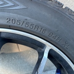 スタッドレス4本ホイール付き　2シーズン目の画像