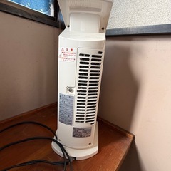 セラミックファンヒーター V001804 ホワイトの画像