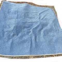 ラグ　マット   C 185✖️185cm  クリーム色に羊の柄の画像