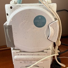 SONY ポータブルCDプレーヤー　防水ラジオ付きの画像