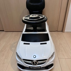 メルセデスベンツ乗用玩具の画像